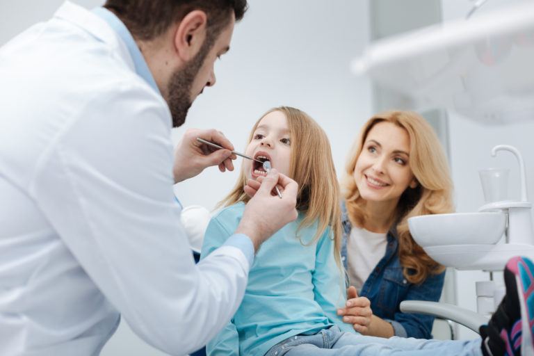 What Is A Family Dentist? And How Are The Super Dentists Different?