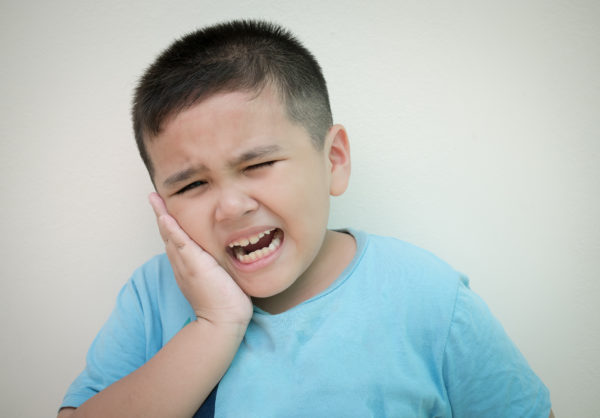 Signs and Symptoms of Early Stage Tooth Decay