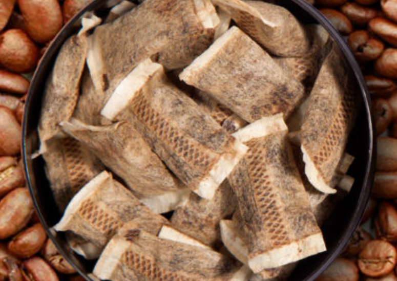 MEL Magazine |  Are coffee dip pouches a good coffee alternative?