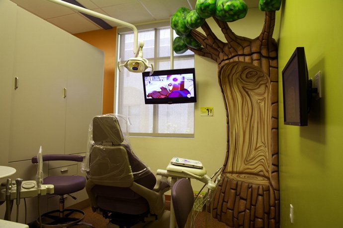 Pediatric Dental Chair at Oceanside Office Location - The Super Dentists